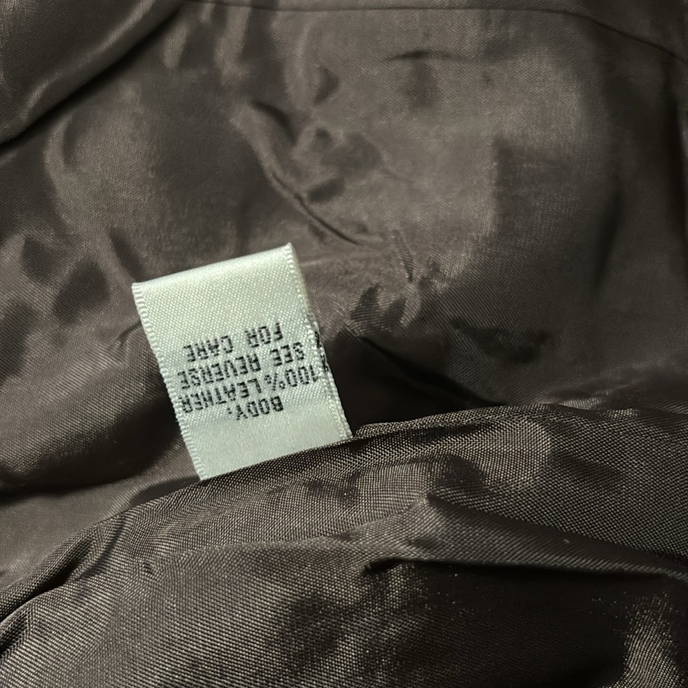 Leather jacket - Picture 10 of 16